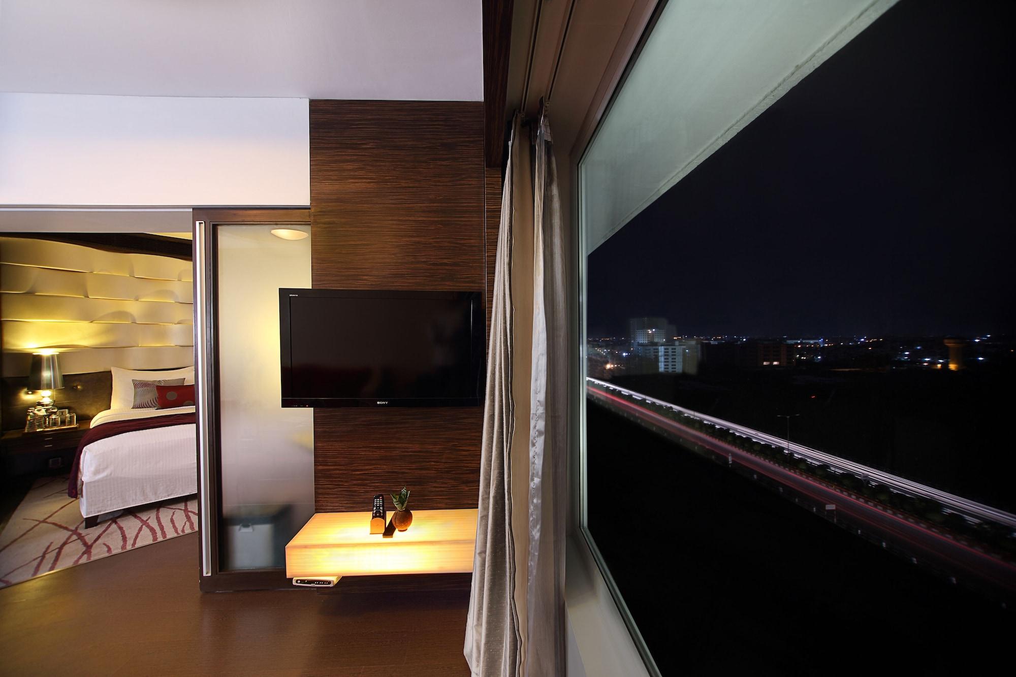 Fortune Select Sg Highway, Ahmedabad - Member Itc Hotels' Group 外观 照片