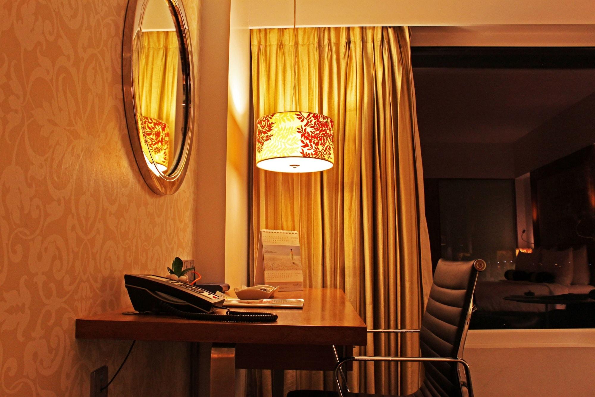 Fortune Select Sg Highway, Ahmedabad - Member Itc Hotels' Group 外观 照片