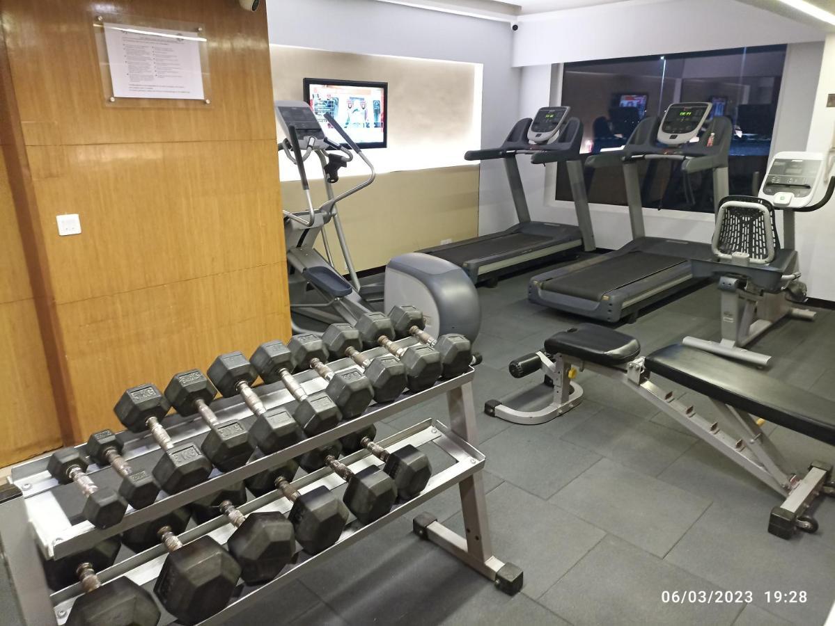 Fortune Select Sg Highway, Ahmedabad - Member Itc Hotels' Group 外观 照片
