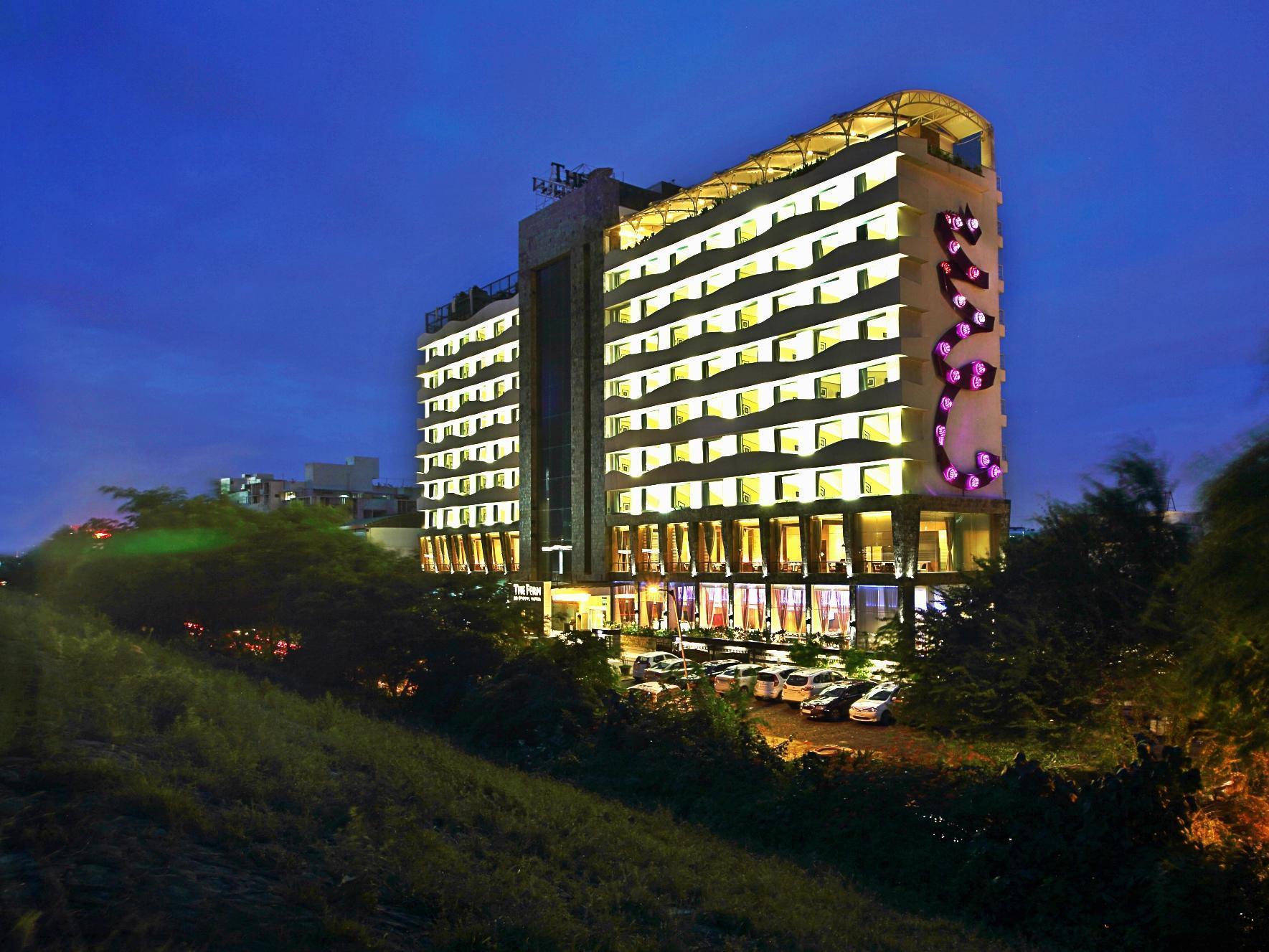 Fortune Select Sg Highway, Ahmedabad - Member Itc Hotels' Group 外观 照片